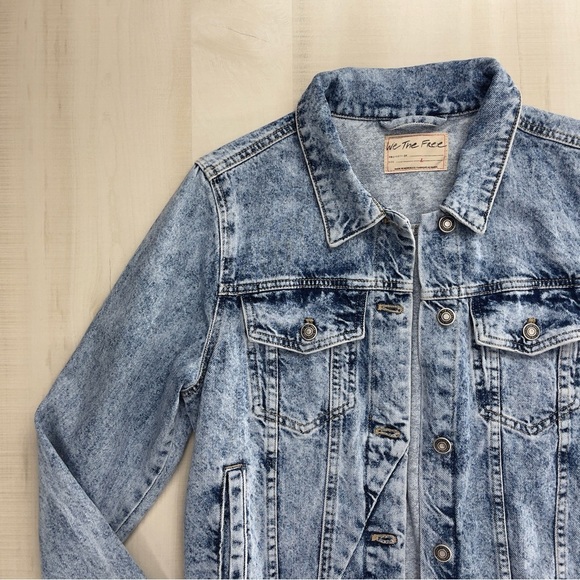 nwt FREE PEOPLE rumors denim boho jean jacket coat soft cotton L - Picture 3 of 9